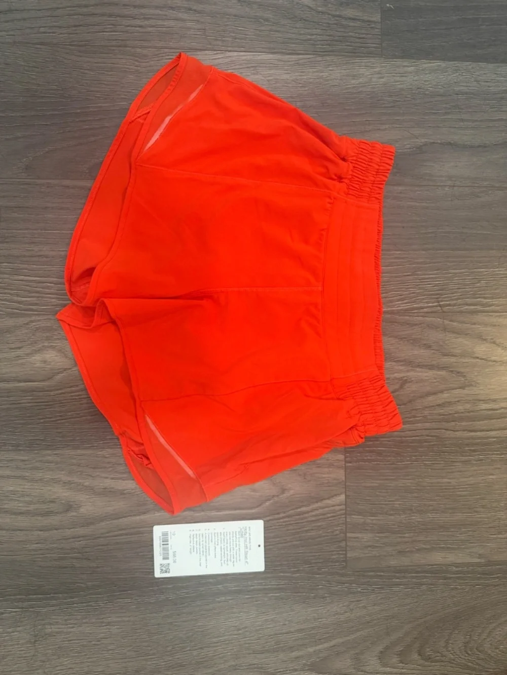 LULULEMON HOTTY HOT 4